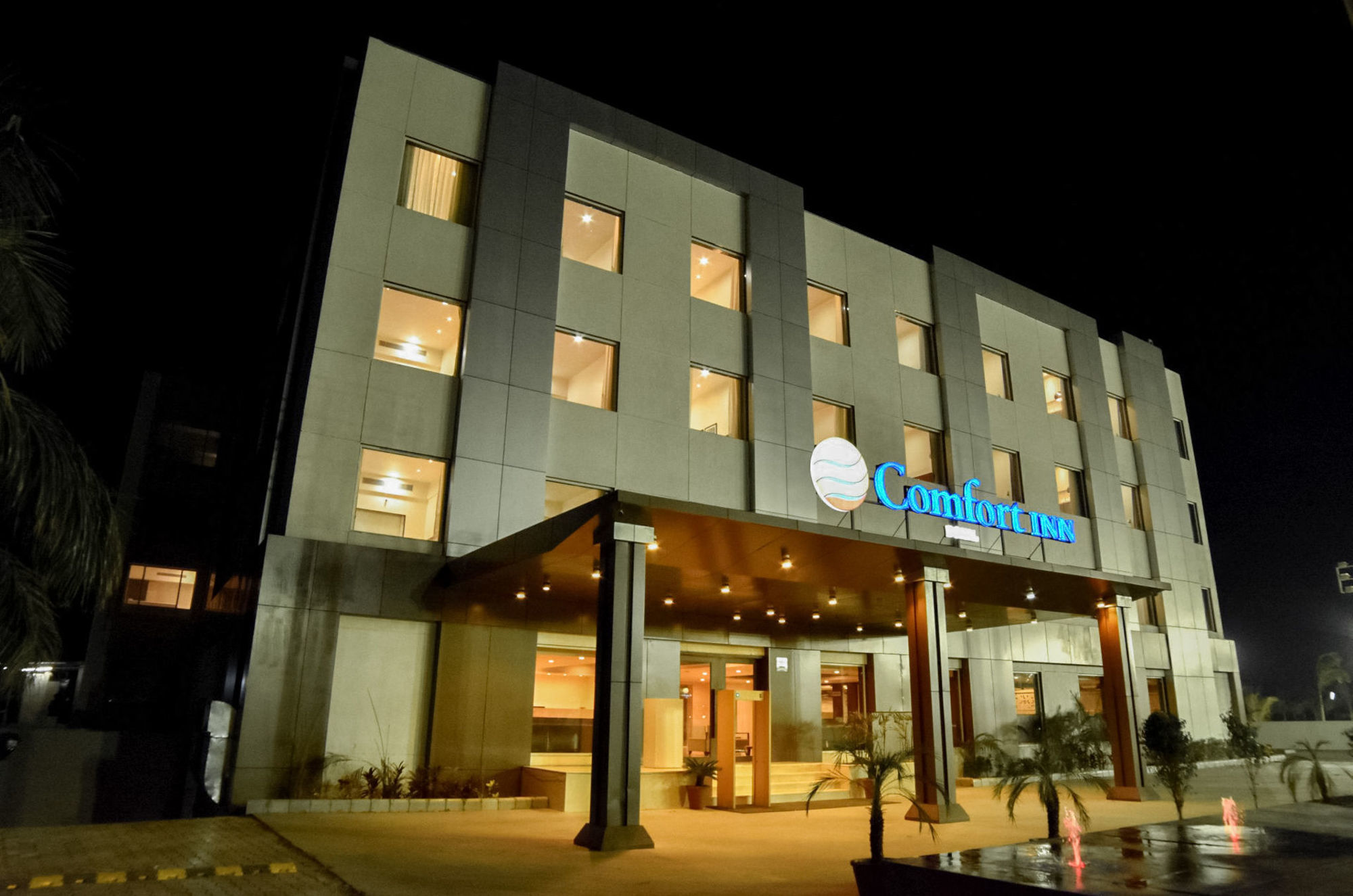 Comfort Inn Donil Vadodara Exterior foto